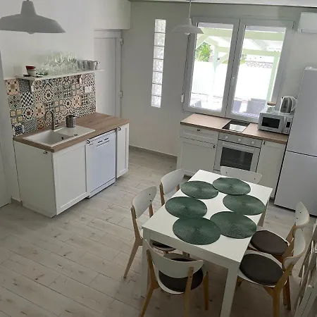 Helló Zsóry Apartament